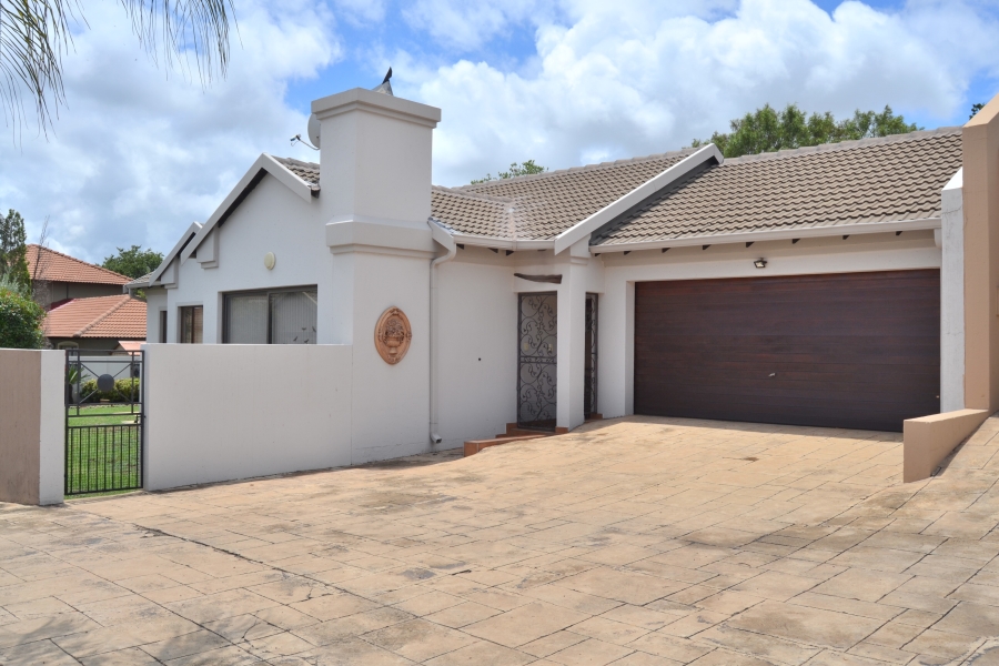 3 Bedroom Property for Sale in Thatchfield Estate Gauteng