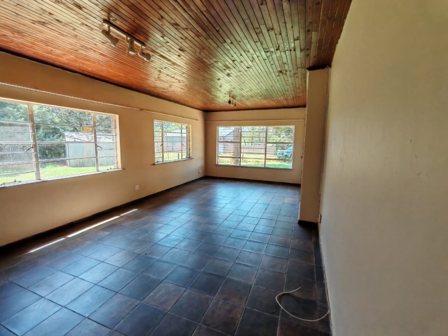 To Let 3 Bedroom Property for Rent in Tarlton Gauteng