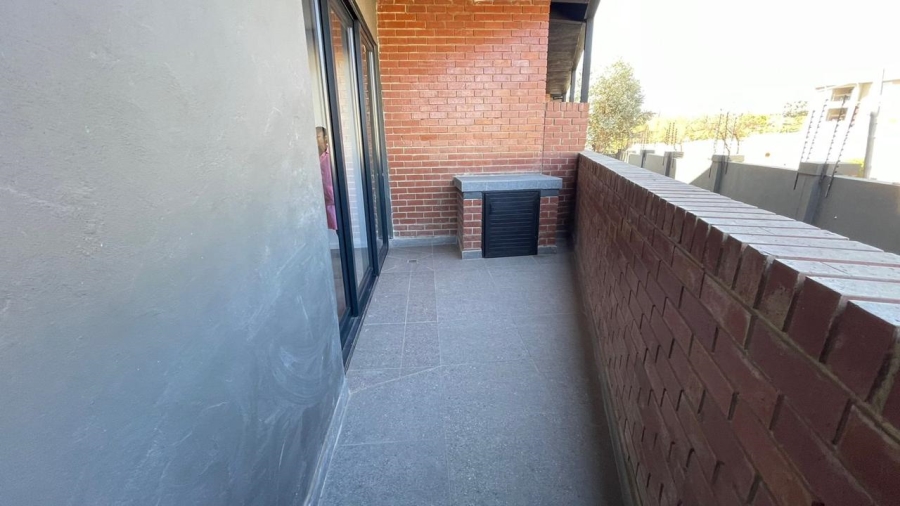 To Let 2 Bedroom Property for Rent in Fourways Gauteng