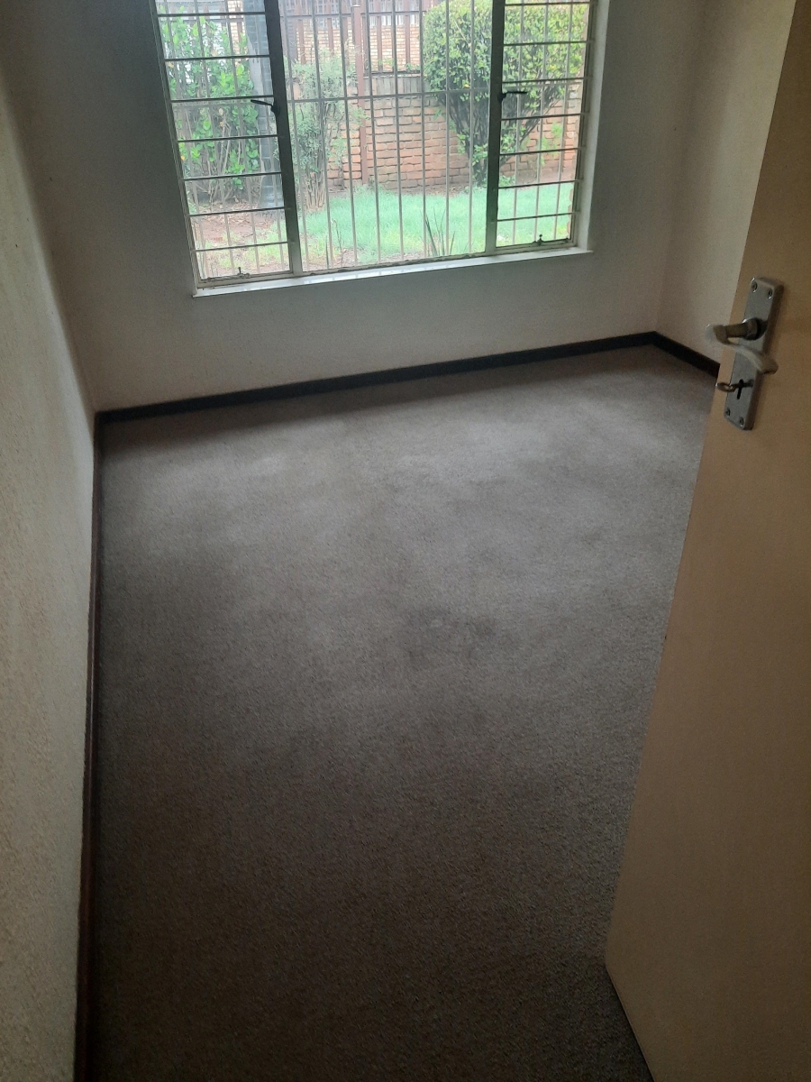 To Let 2 Bedroom Property for Rent in Birchleigh Gauteng