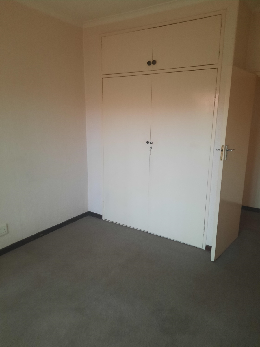 To Let 2 Bedroom Property for Rent in Birchleigh Gauteng