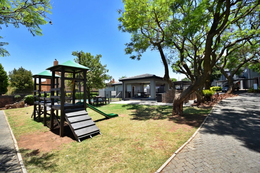 1 Bedroom Property for Sale in Boskruin Gauteng