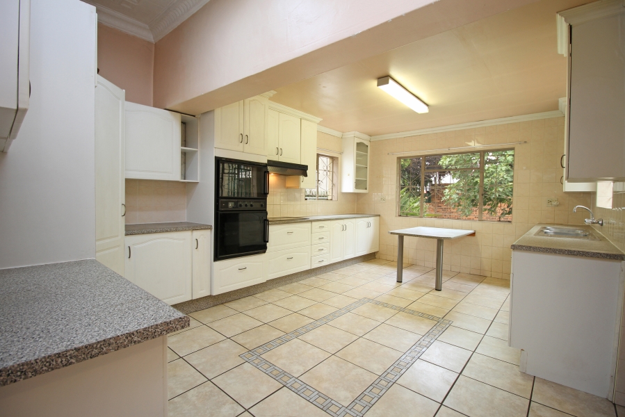 To Let 3 Bedroom Property for Rent in Parkhurst Gauteng