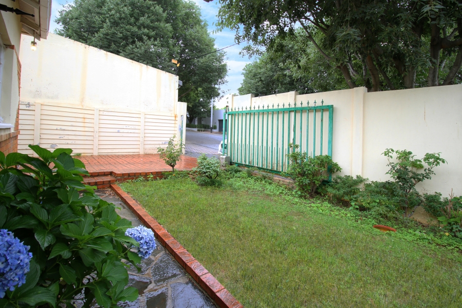 To Let 3 Bedroom Property for Rent in Parkhurst Gauteng