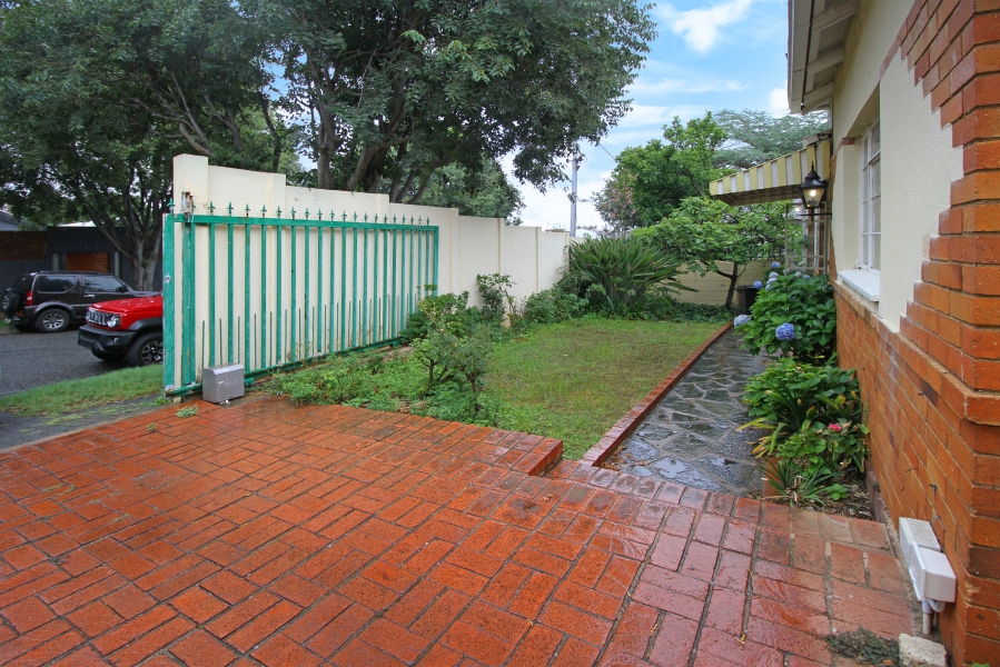 To Let 3 Bedroom Property for Rent in Parkhurst Gauteng