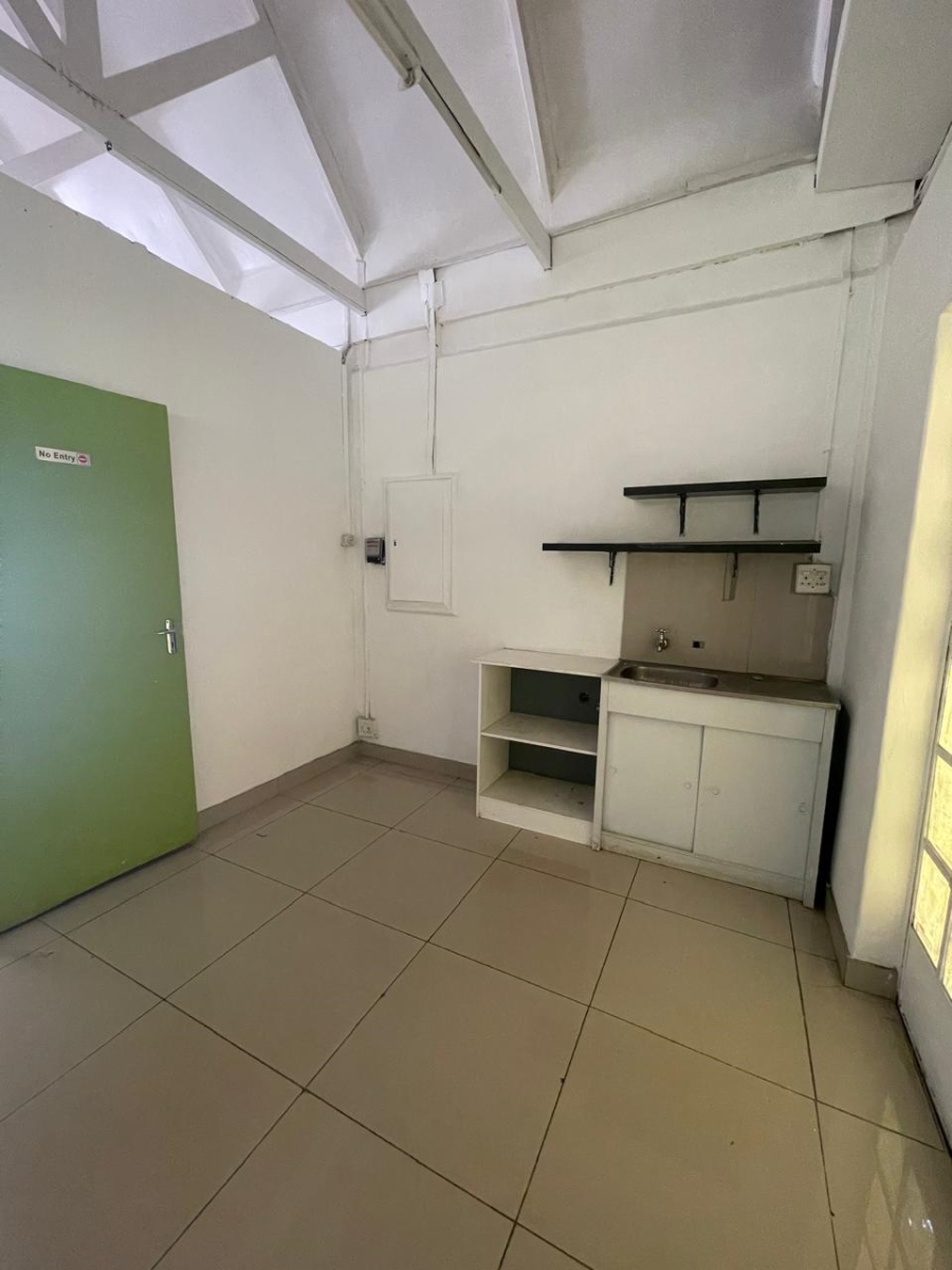 To Let commercial Property for Rent in Clubview Gauteng