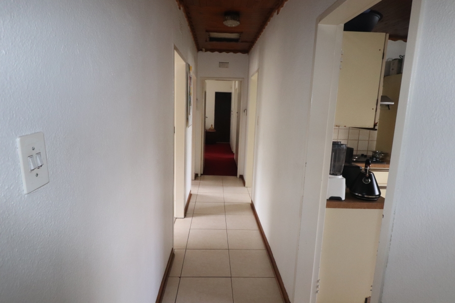 To Let 3 Bedroom Property for Rent in Birchleigh North Gauteng