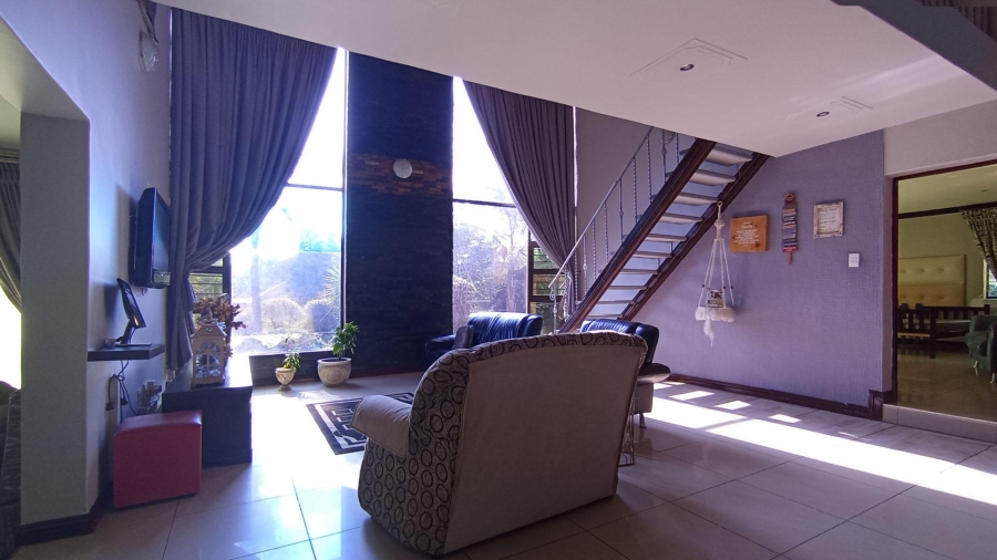 6 Bedroom Property for Sale in Florida Park Gauteng