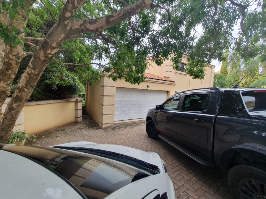 To Let 3 Bedroom Property for Rent in Featherbrooke Estate Gauteng