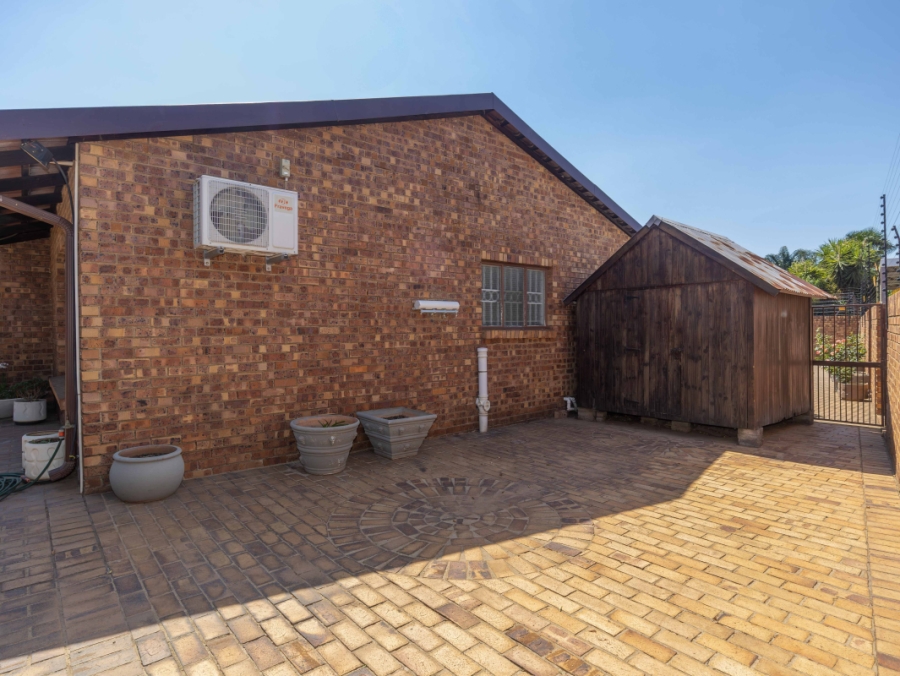 3 Bedroom Property for Sale in Eden Glen Gauteng