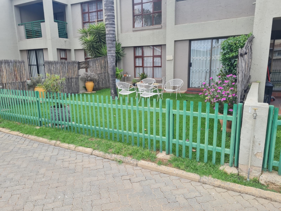 2 Bedroom Property for Sale in Eden Glen Gauteng