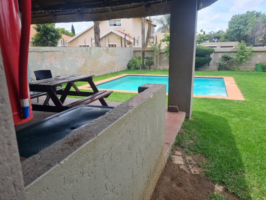 2 Bedroom Property for Sale in Eden Glen Gauteng