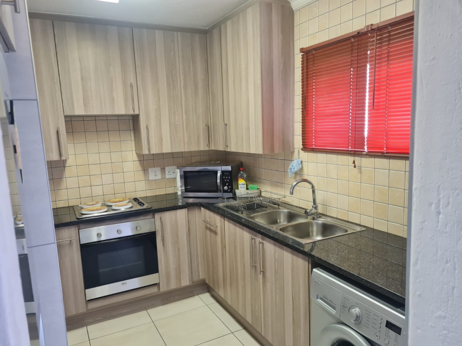 2 Bedroom Property for Sale in Eden Glen Gauteng