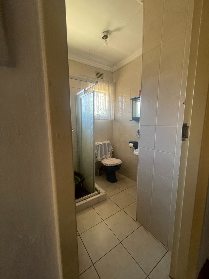 2 Bedroom Property for Sale in Lenasia Ext 10 Gauteng