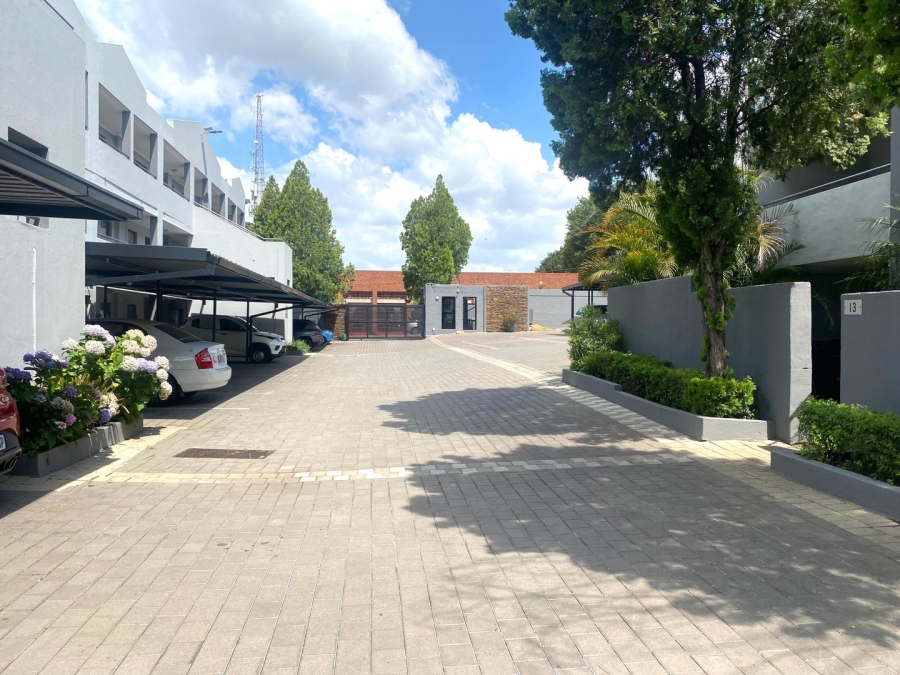 3 Bedroom Property for Sale in Sandown Gauteng