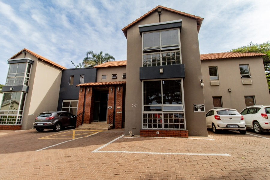 Commercial Property for Sale in Eldoraigne Gauteng