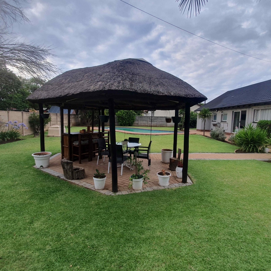 4 Bedroom Property for Sale in Sharon Park Gauteng