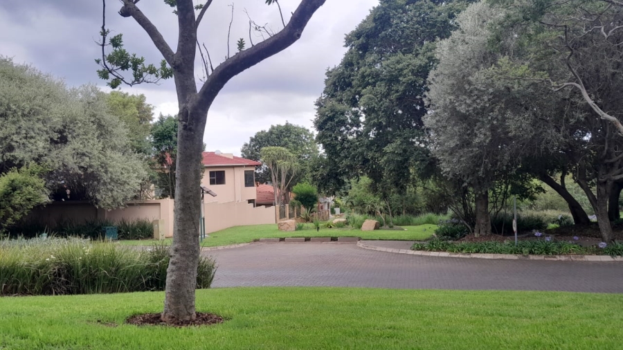 To Let 3 Bedroom Property for Rent in Featherbrooke Estate Gauteng