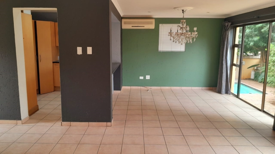 To Let 3 Bedroom Property for Rent in Featherbrooke Estate Gauteng