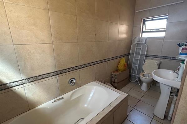 To Let 3 Bedroom Property for Rent in Montana Gauteng