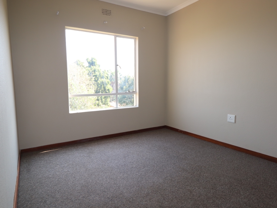 2 Bedroom Property for Sale in Pomona AH Gauteng