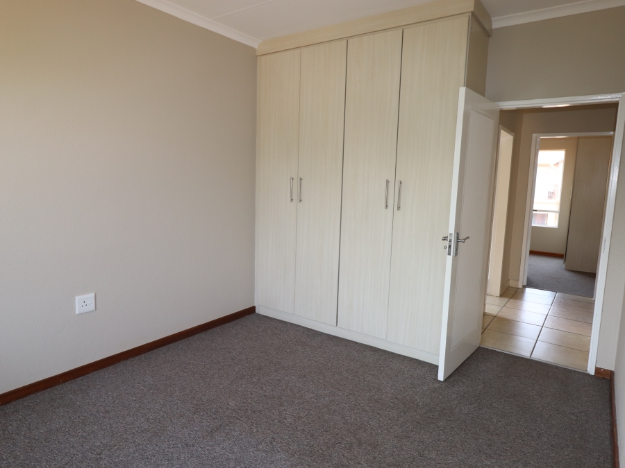 2 Bedroom Property for Sale in Pomona AH Gauteng