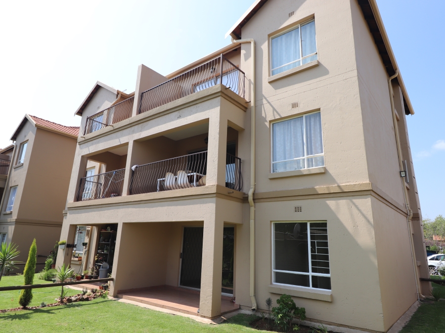 2 Bedroom Property for Sale in Pomona AH Gauteng