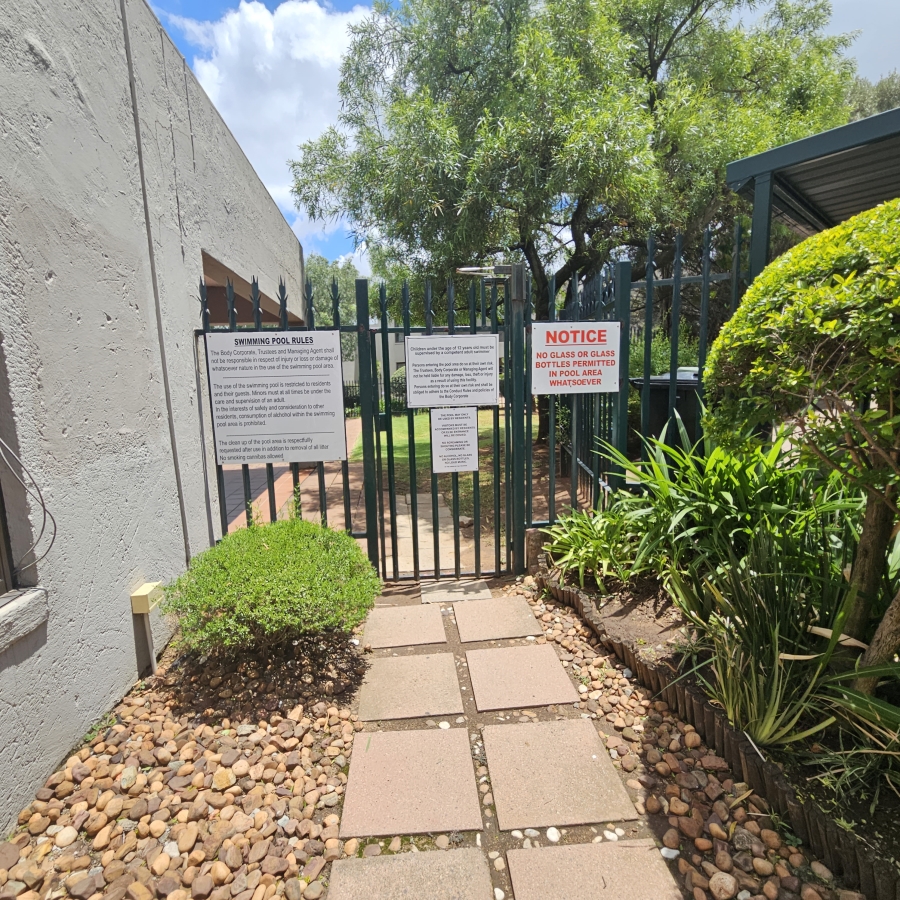 3 Bedroom Property for Sale in Marais Steyn Park Gauteng