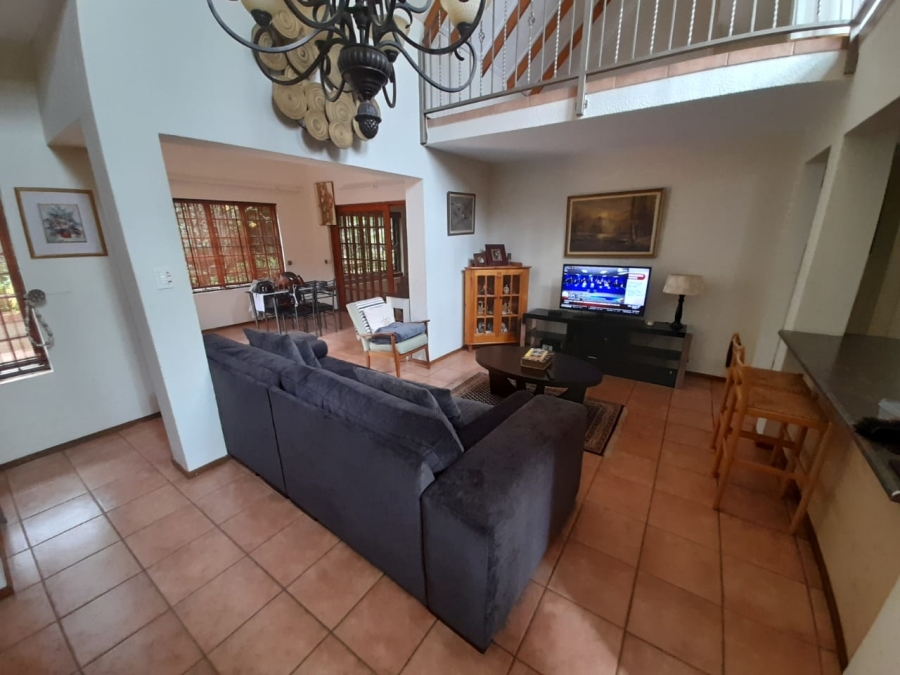 To Let 2 Bedroom Property for Rent in Faerie Glen Gauteng