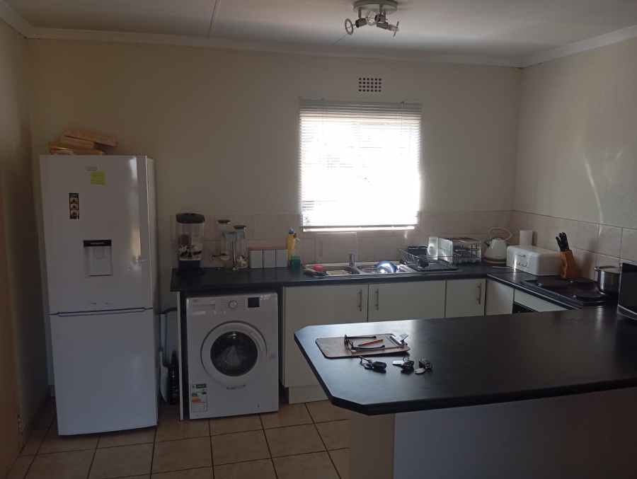 To Let 2 Bedroom Property for Rent in Terenure Gauteng