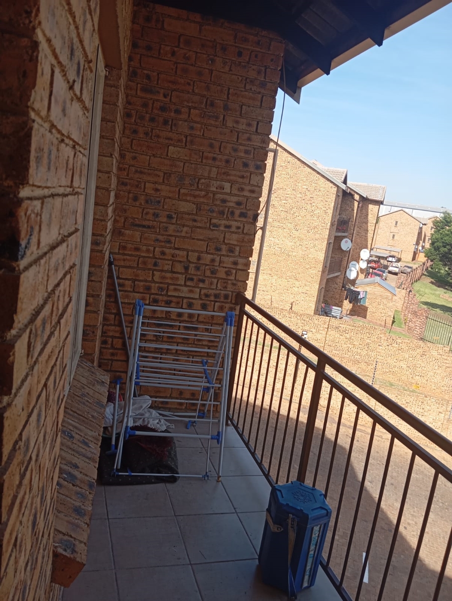 To Let 2 Bedroom Property for Rent in Terenure Gauteng