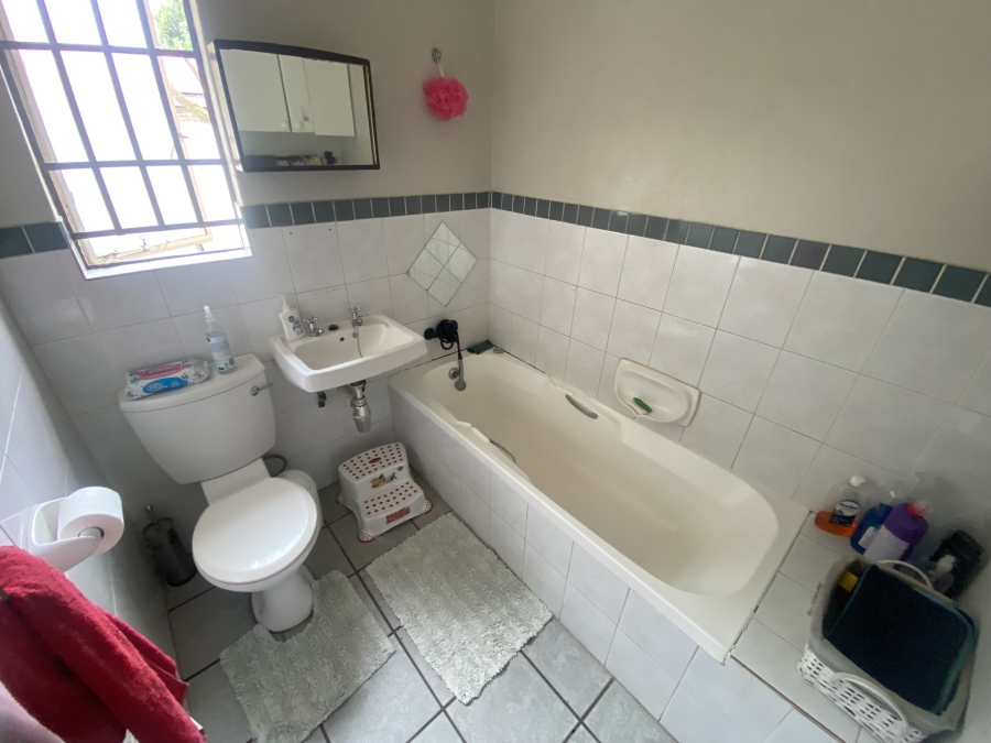 To Let 3 Bedroom Property for Rent in Doornpoort Gauteng