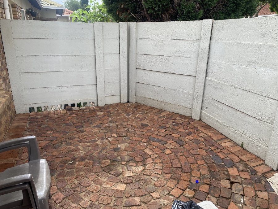 To Let 3 Bedroom Property for Rent in Doornpoort Gauteng