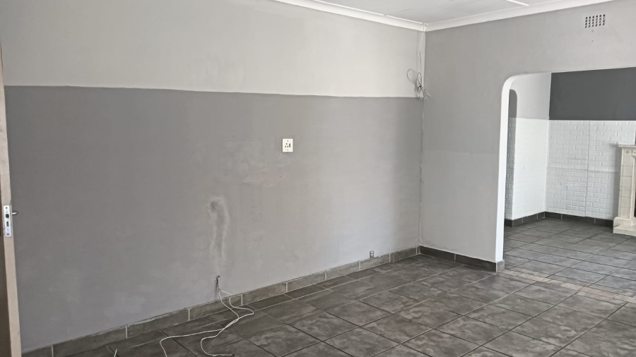 5 Bedroom Property for Sale in Kempton Park Ext 4 Gauteng