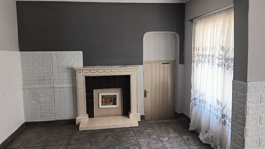 5 Bedroom Property for Sale in Kempton Park Ext 4 Gauteng