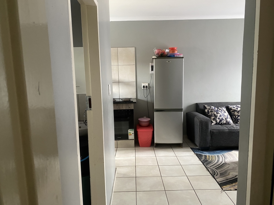 To Let 2 Bedroom Property for Rent in Mahube Valley Gauteng