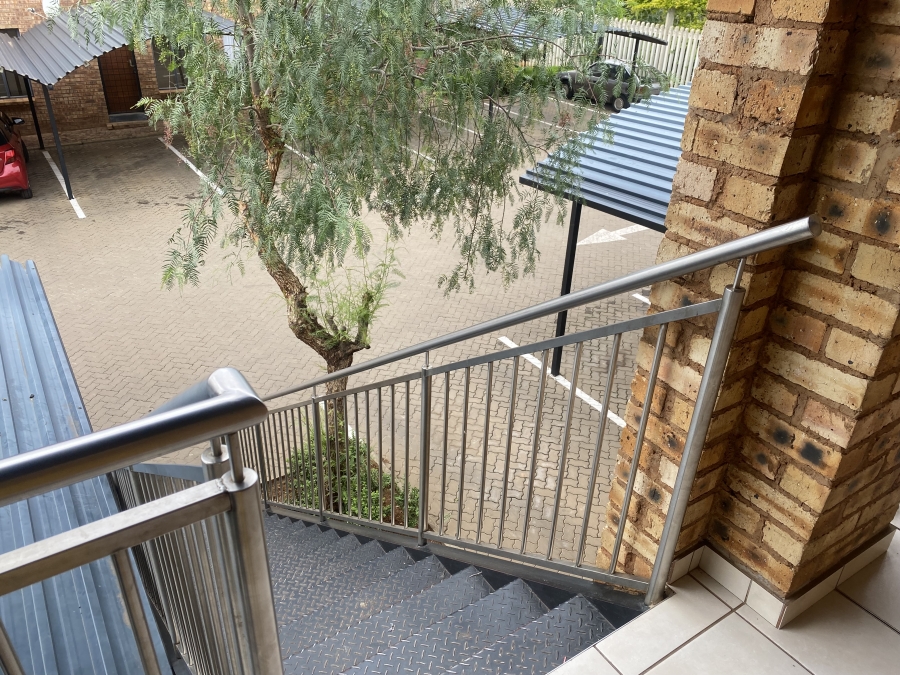 To Let 2 Bedroom Property for Rent in Mahube Valley Gauteng