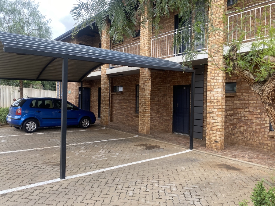 To Let 2 Bedroom Property for Rent in Mahube Valley Gauteng