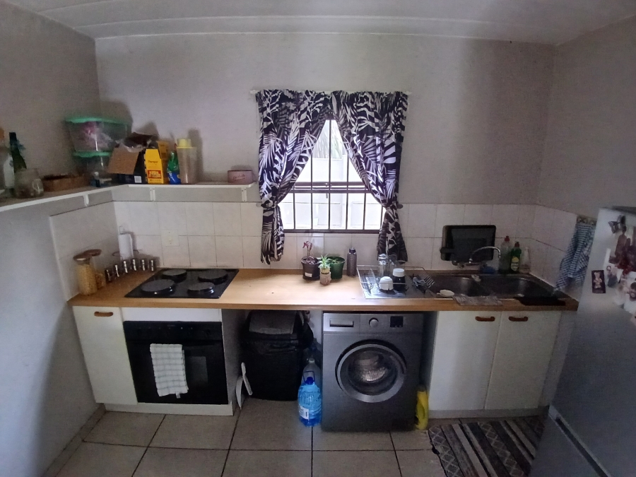 To Let 2 Bedroom Property for Rent in Rynfield A H Gauteng