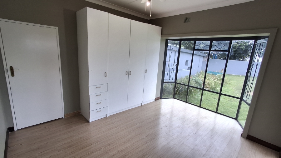 5 Bedroom Property for Sale in Sinoville Gauteng