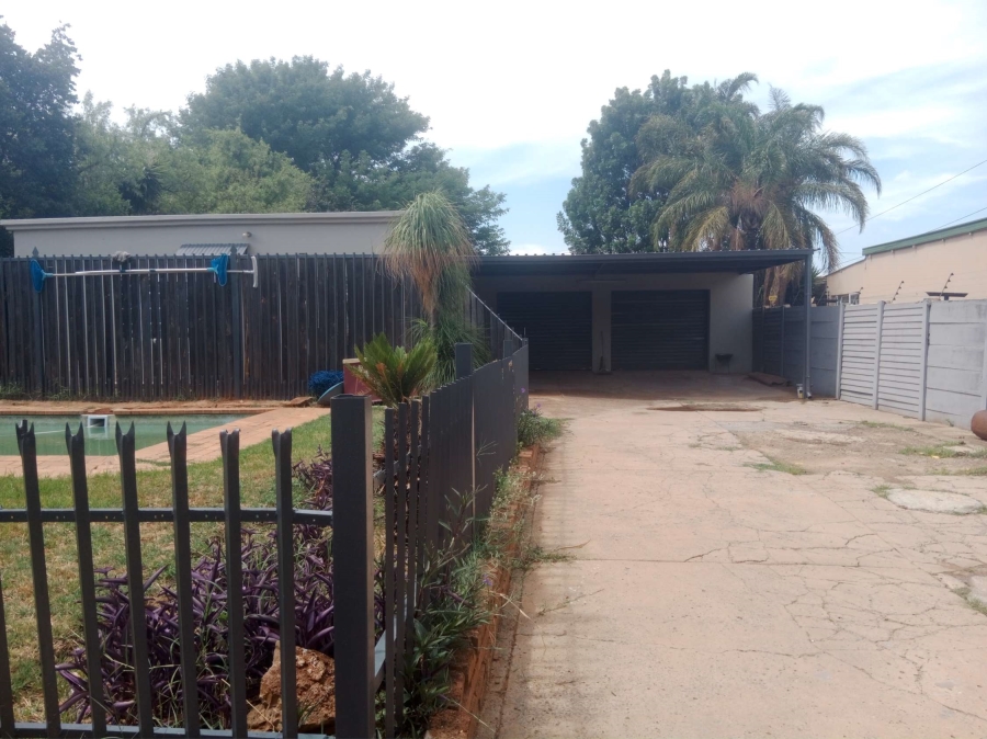 3 Bedroom Property for Sale in Eloffsdal Gauteng