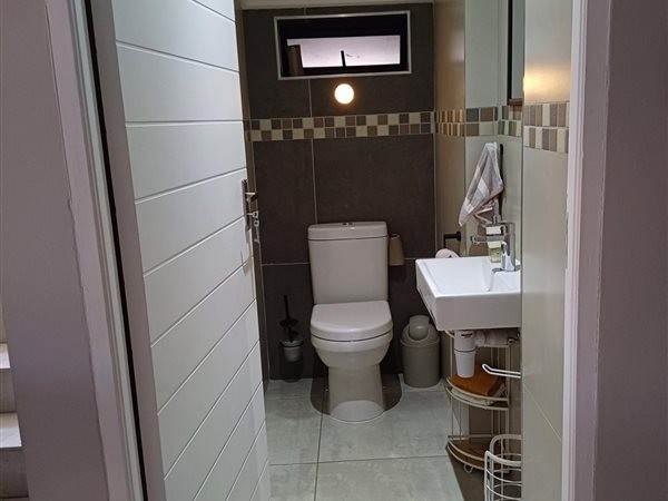 4 Bedroom Property for Sale in Pomona AH Gauteng