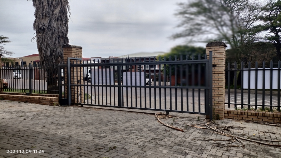 To Let commercial Property for Rent in Hoogland Gauteng