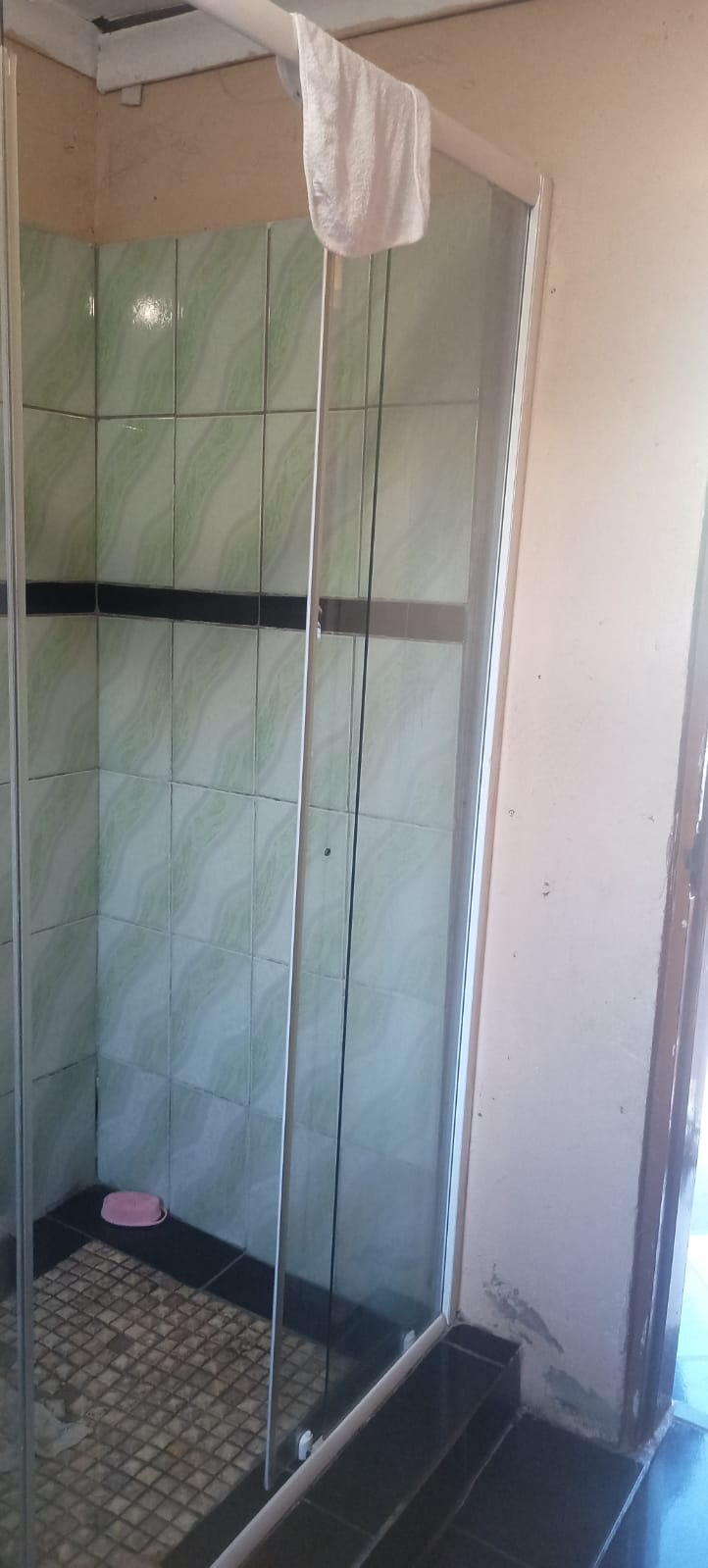 To Let 1 Bedroom Property for Rent in Birchleigh North Gauteng