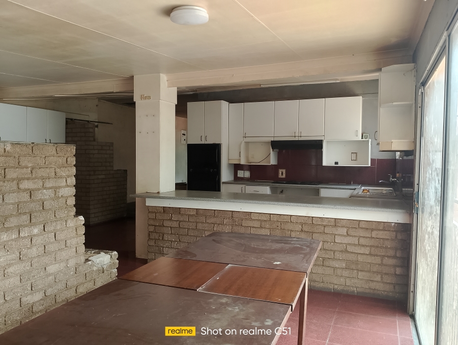 3 Bedroom Property for Sale in Brakpan Central Gauteng