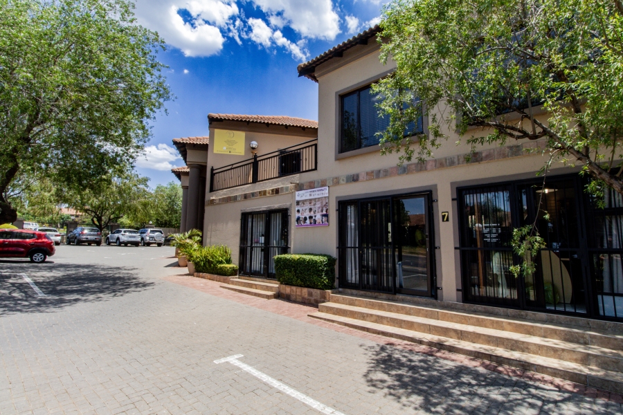 Commercial Property for Sale in Rooihuiskraal Gauteng