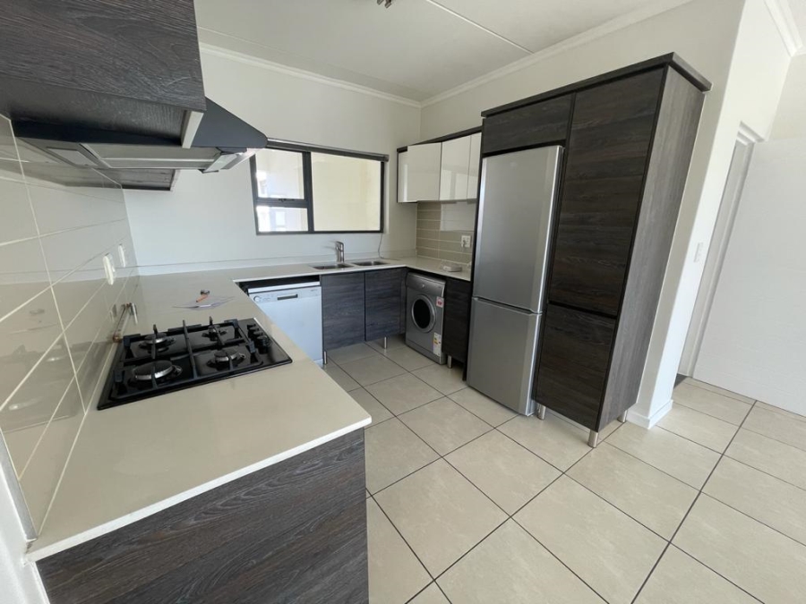 To Let 2 Bedroom Property for Rent in Greenstone Hill Gauteng