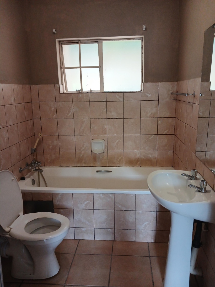 To Let 2 Bedroom Property for Rent in Ferndale Gauteng