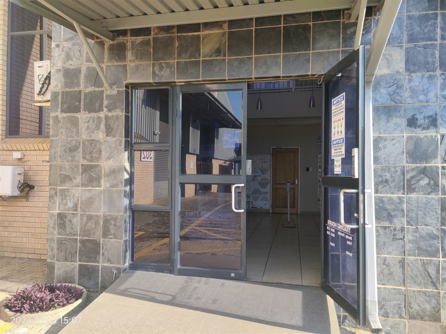 To Let commercial Property for Rent in North Riding Gauteng