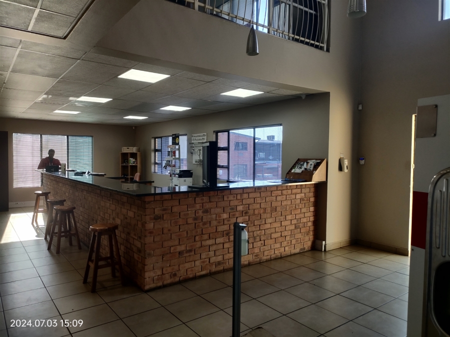 To Let commercial Property for Rent in North Riding Gauteng